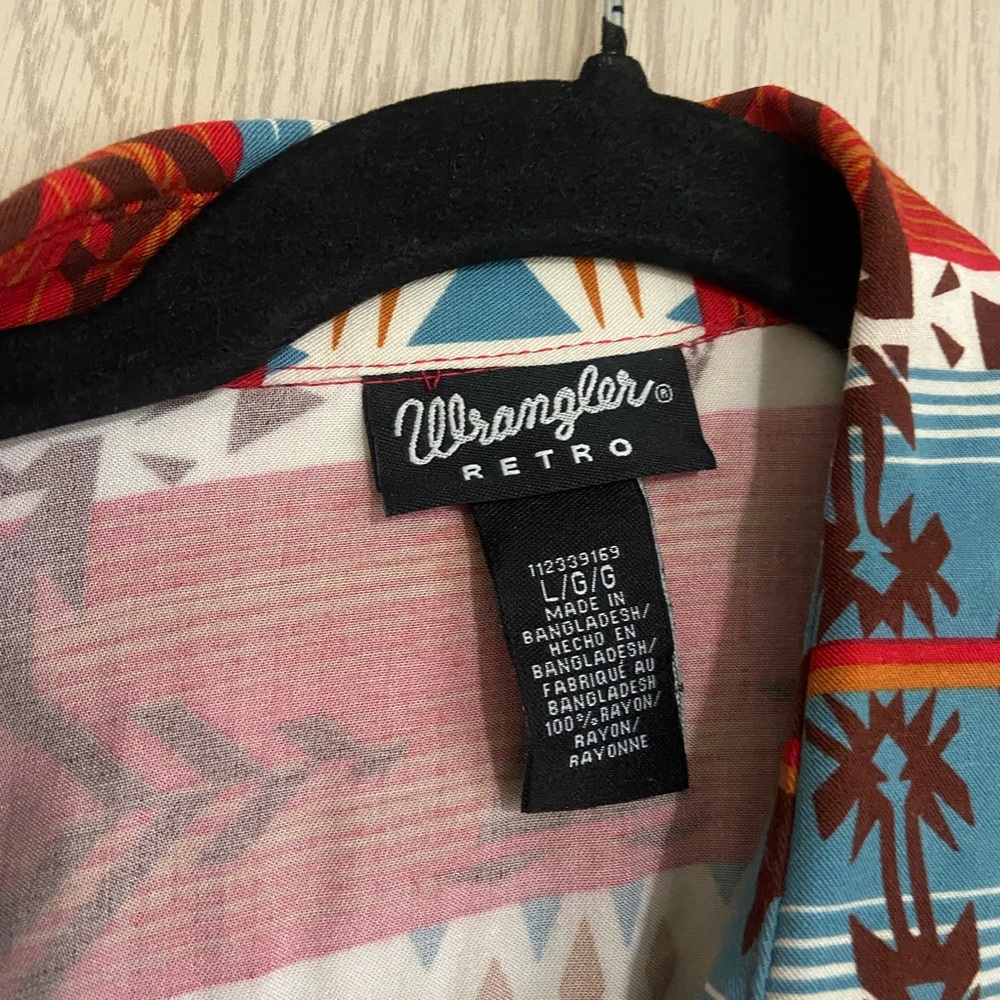 Wrangler Retro Multicolor Aztec Shirt - Picture 4 of 4